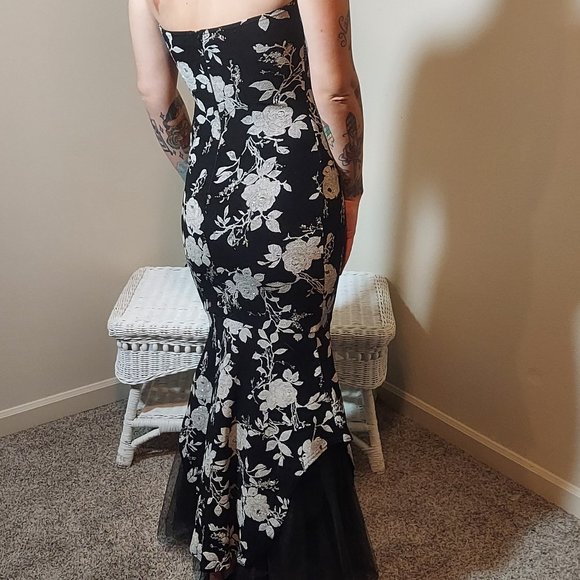 Absolutely Breathtaking Vintage Jessica McClintock Strapless Mermaid Tulle Gown - Picture 2 of 10